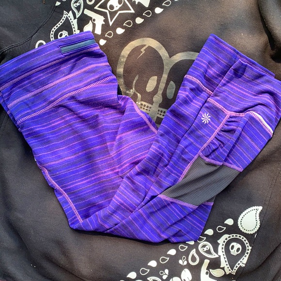 Athleta fitted capris - Picture 2 of 3